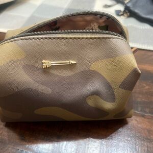 Stella Dot Camouflage Makeup Bag
